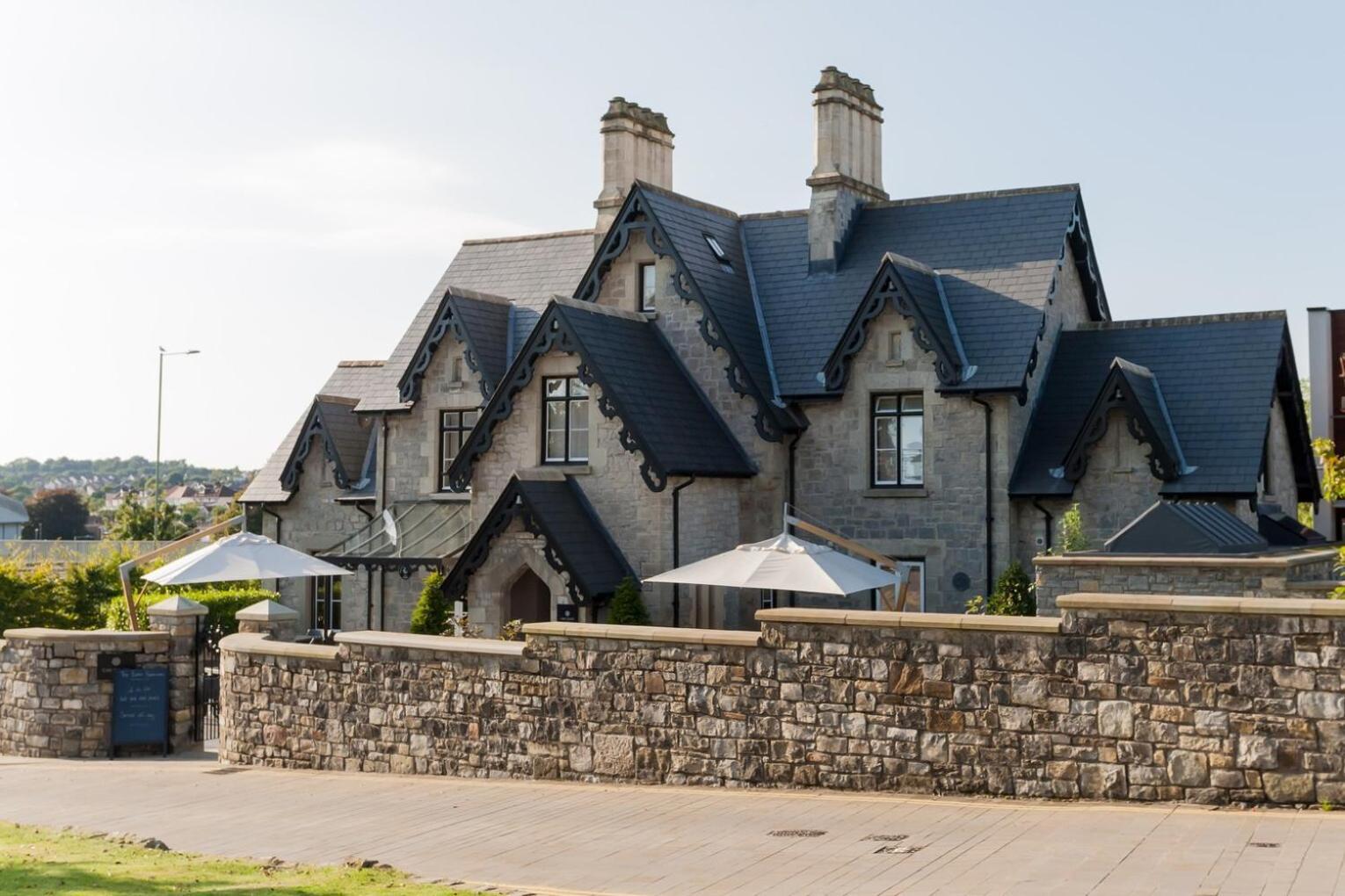 Cae Court Hotel Bridgend  Exterior photo